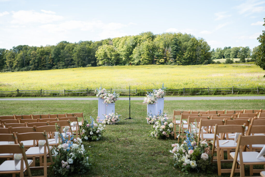 Wedding ceremony on the lawn at The Mansion at Knox Farm captured by Brittany Ford Photography